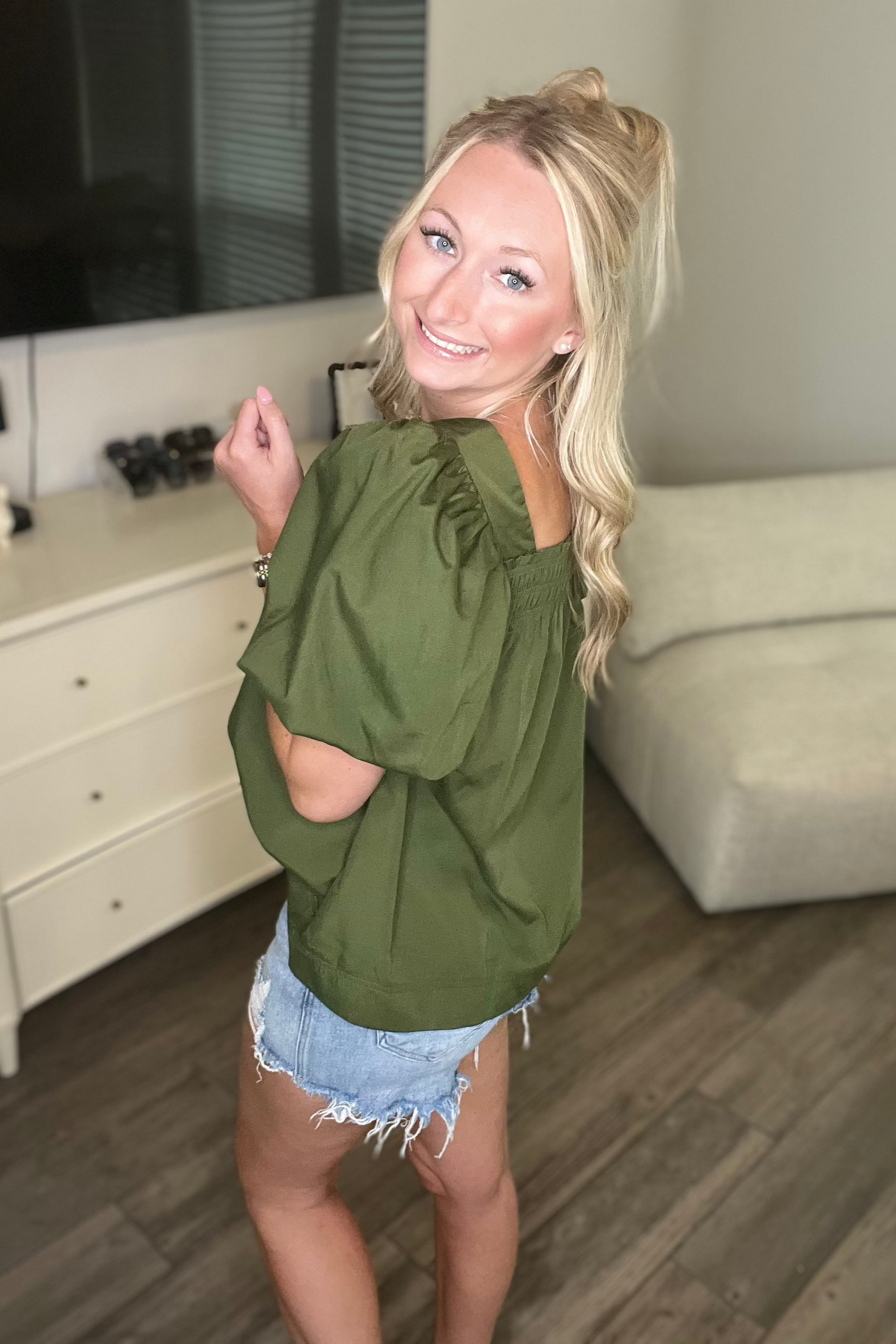 Hunter Green Puff Sleeve Top
